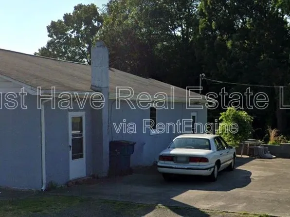 404 W Main St, Morganton, NC
