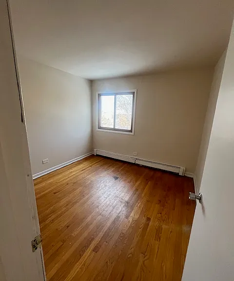326 Custer Ave #3A — Photo 4