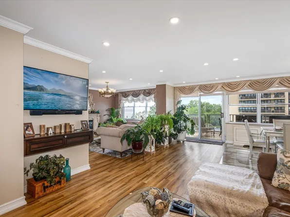 17-85 215th Street image 2 of 41