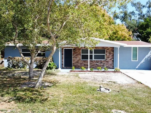 5311 3rd St W, Bradenton, FL 34207