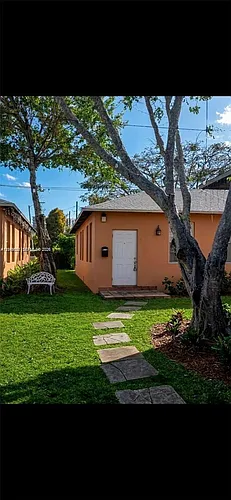 2926 NW 26th St Photo 1