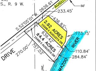 15508 E Augusta Dr, Augusta, MI 49012
