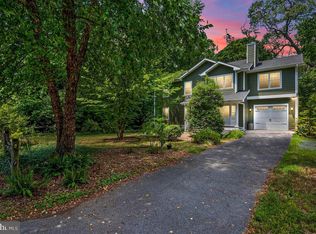 324 Hillsmere Dr, Annapolis, MD 21403