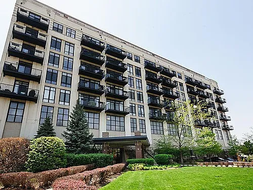 1524 S Sangamon St #304 Photo 1