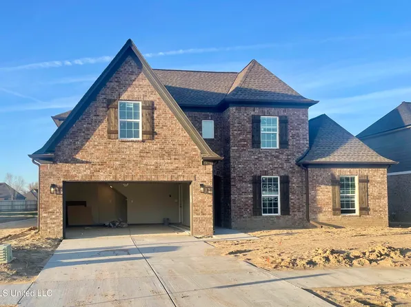 9134 Lakeside Cir S, Walls, MS 38680