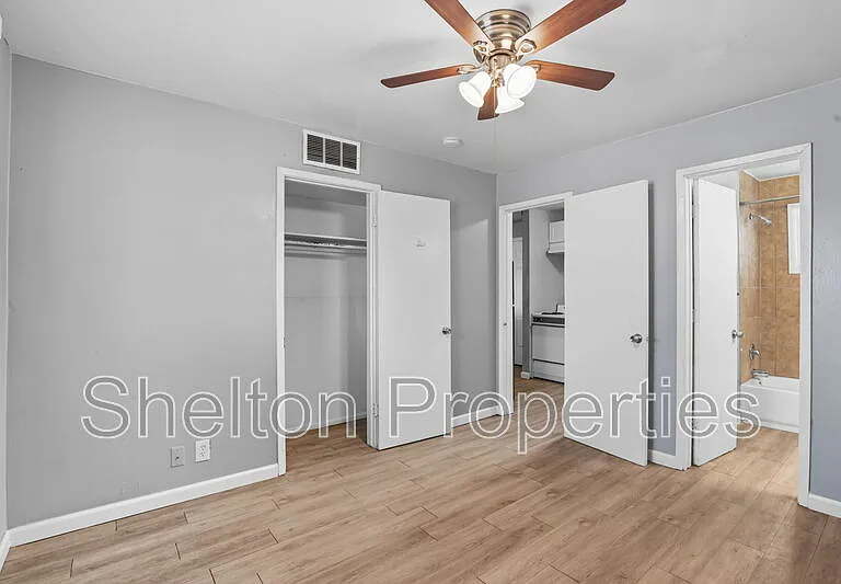 1713 N 31st Pl #6 — Photo 16