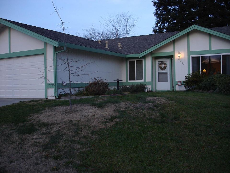 2nd image of 7404 Martignetti Ct
