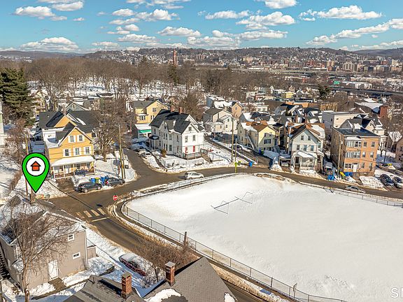 5th image of 429 Washington Avenue