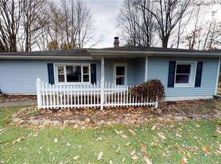 2425 Norcross Rd, Erie, PA 16510