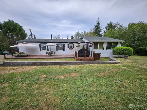 13964 Center Road, Quilcene, WA 98376