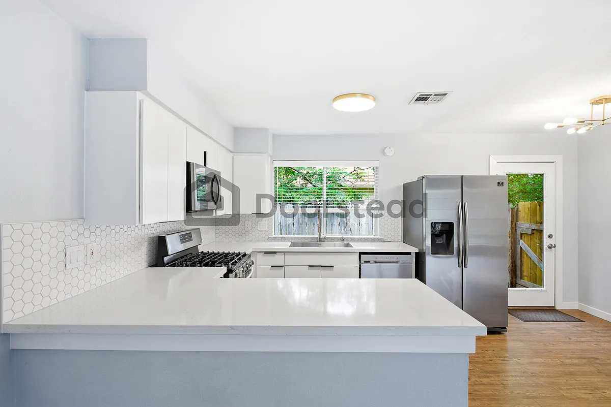 Building Photo - 5400 Lishill Cv #A