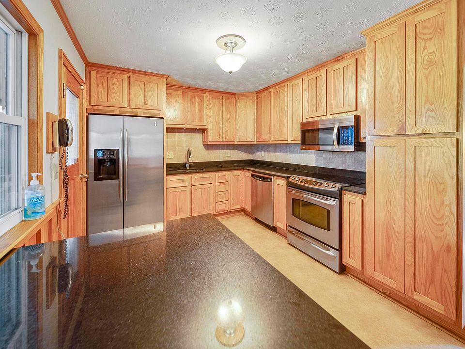 2159 Shawnee Trl, Circleville, OH 43113 Zillow