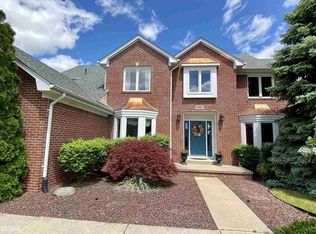 19957 Herringbone Dr, Macomb, MI 48044