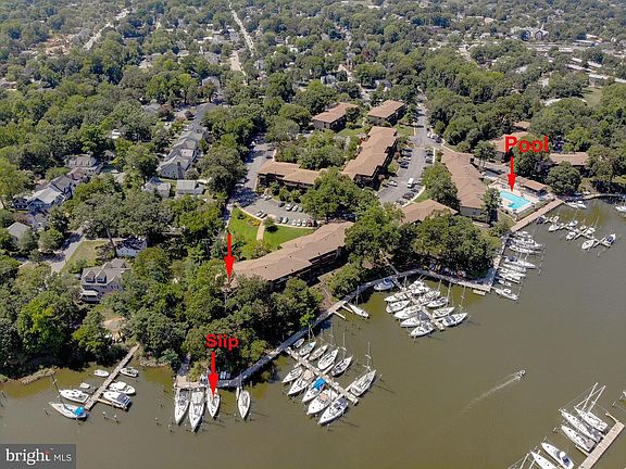 4th image of 756 Fairview Ave
