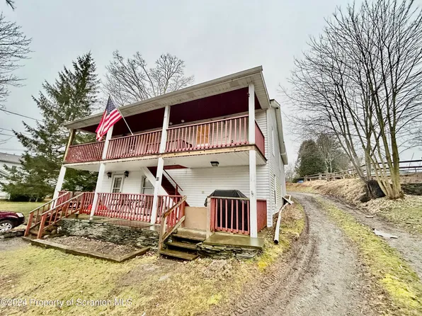61 Tingley Lake Rd, Montrose, PA 18823