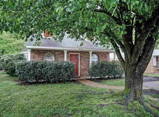 2024 Fox Hill Ln, Jackson, MS 39272