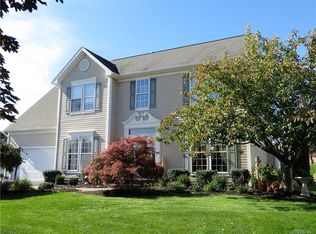 75 Winchester Dr, Fairport, NY 14450