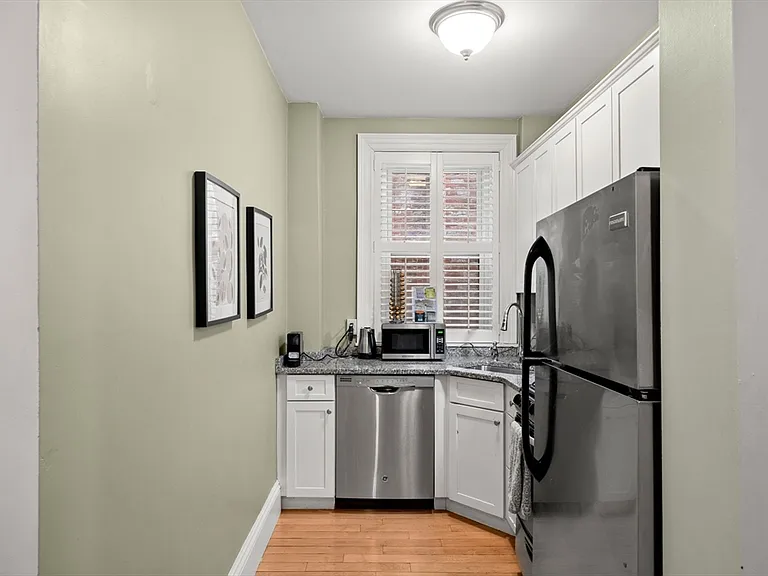 386 Commonwealth Ave #23 — Photo 7