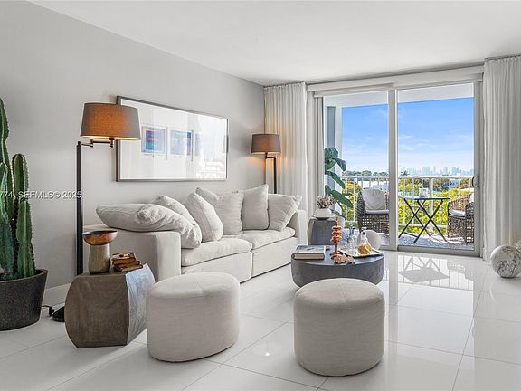 2nd image of 6900 Bay Dr APT 5K