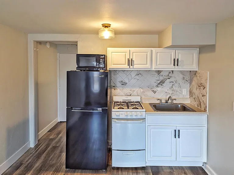 3737 Red Canon Ave #4 — Photo 18