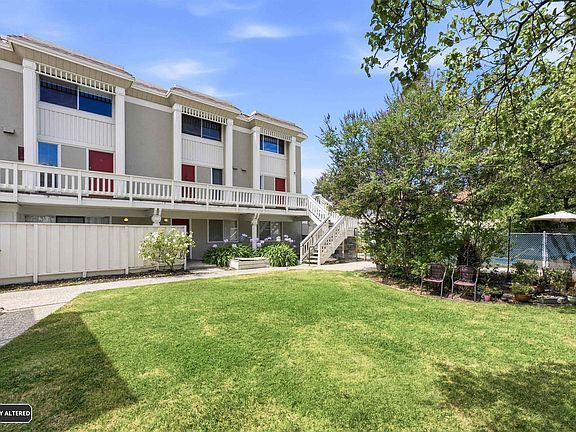 3rd image of 3399 Norton Way APT 6