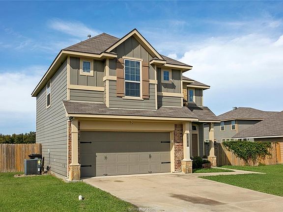 2nd image of 104 Garnet Ct