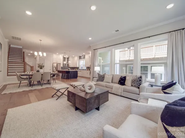 1233 Drummond Ave, Charlotte, NC 28205