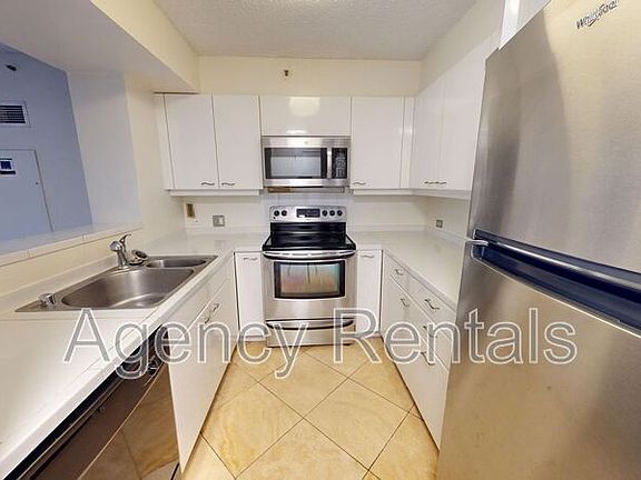 4th image of 425 South St APT 202