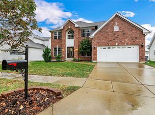 468 Dames Park Dr, O'Fallon, MO 63366