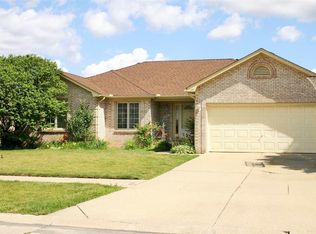 17749 Clover Hill Dr, Macomb, MI 48044