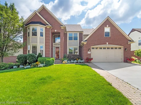 12881 Nautica Dr, Van Buren Township, MI 48111