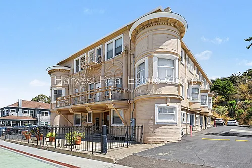22284 Mission Blvd Photo 1 22284 Mission Blvd Photo 1