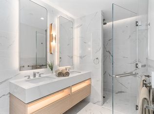 250 E 83rd St #10C, New York, NY 10028