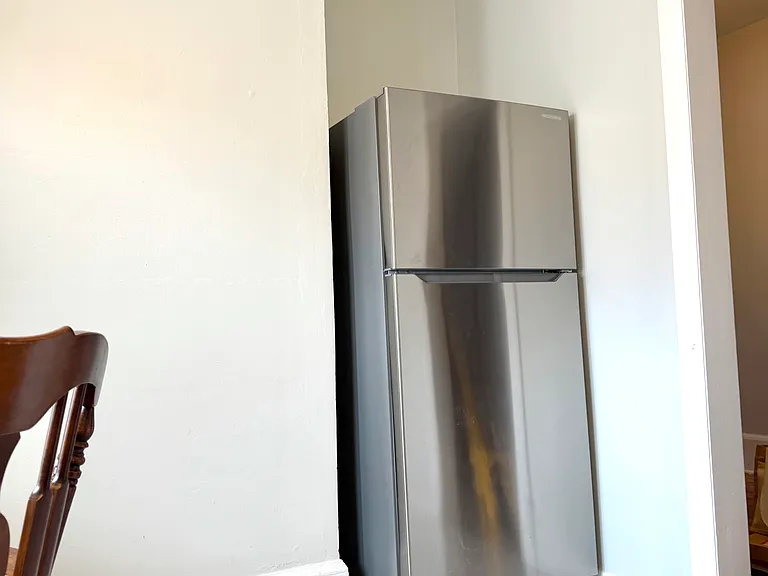 33 Delaware Ave #2 — Photo 6