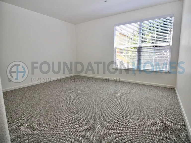 75 Gann Way — Photo 13