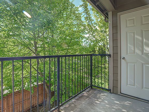 5th image of 5513 NE 66th Ave #18