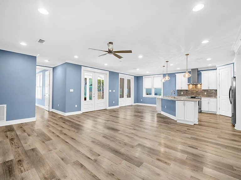 364 Carson Oaks Ln — Photo 5
