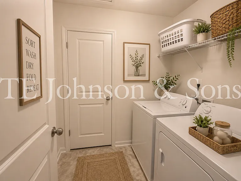 223 Latrobe Ln — Photo 22