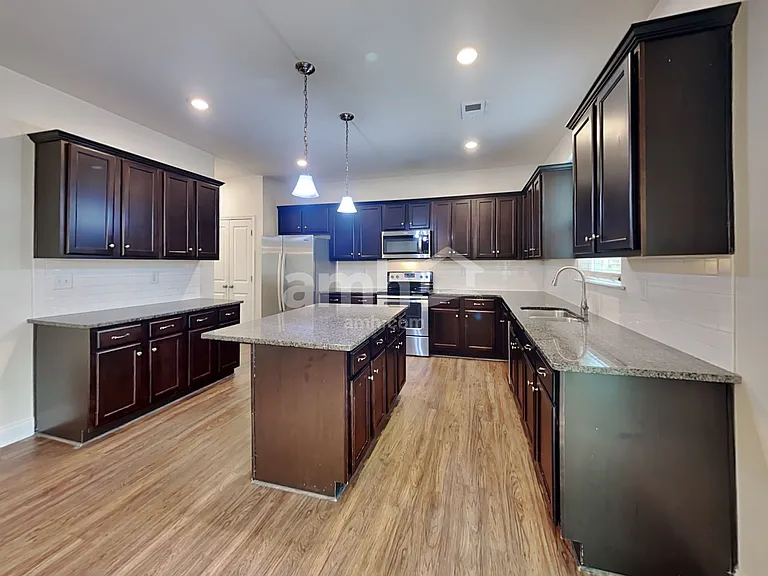 3577 Okelly Dr — Photo 3