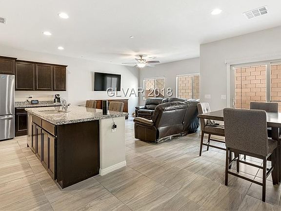 4th image of 6781 Byron Bay Ct
