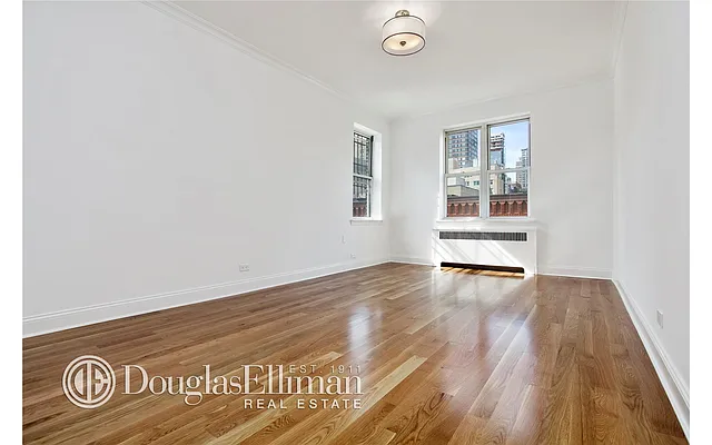Rented by Douglas Elliman | media 27