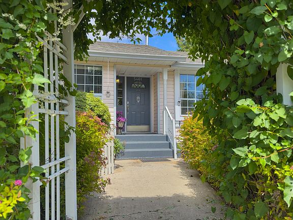 2nd image of 5461 Carnaby Pl