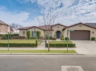 12213 Lincolnshire Dr, Bakersfield, CA 93311