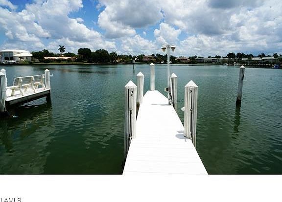 3rd image of 3000 Gulf Shore Blvd N APT 107