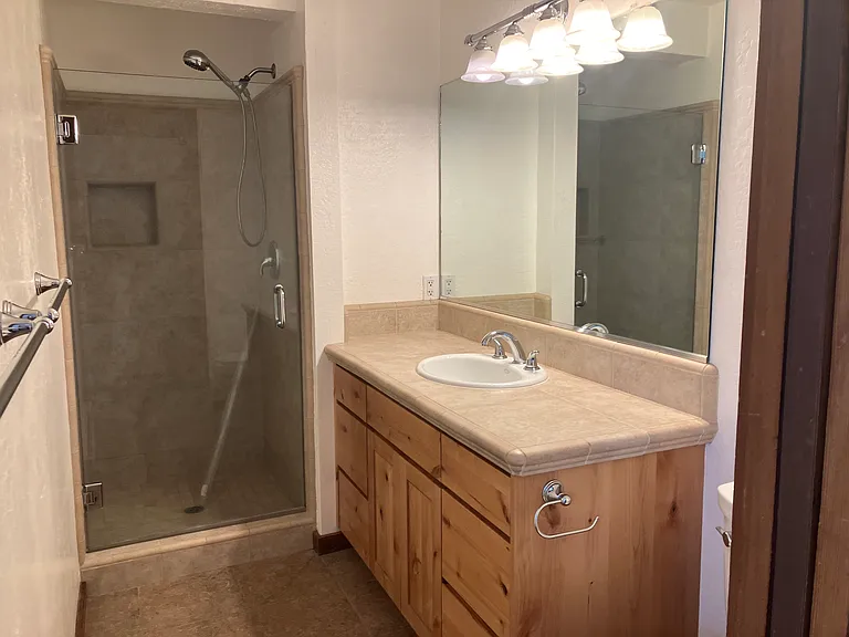 880 Pine Ridge Rd #1 — Photo 6