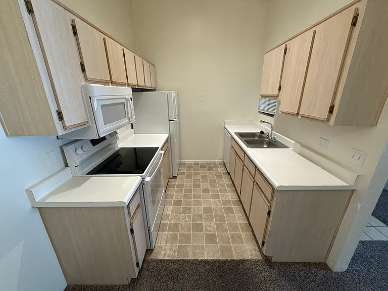 Forest Meadows Apartments — Photo 6