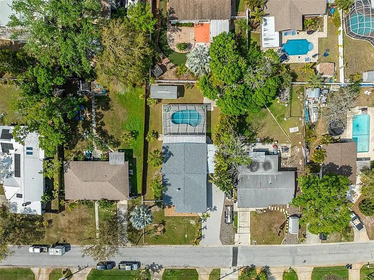 711 Bayshore Dr — Photo 5