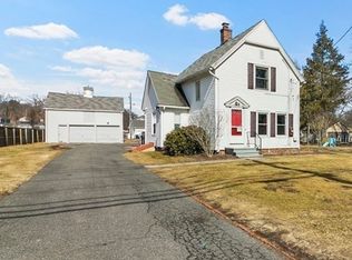 1201 Allen St, Springfield, MA 01118