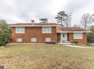 3843 Woodside Dr, Macon, GA