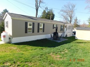 89 Back Street, Oxford, NJ